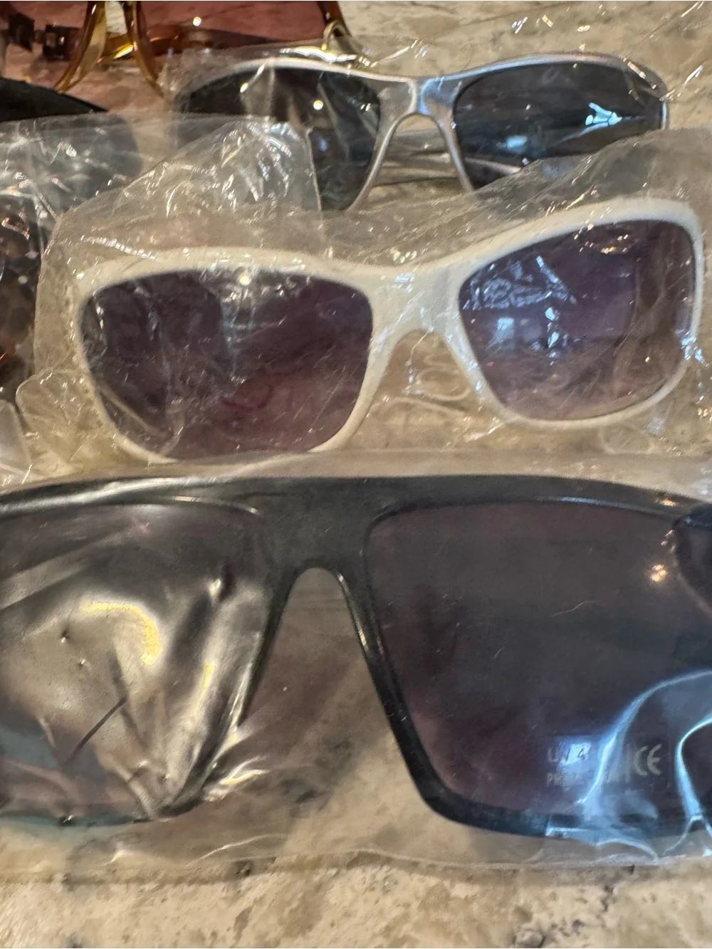 Black Sunglasses Collection - Unbranded Classic Polarized Style sunglasses lot